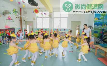 幼儿园会纳入义务教育吗 会解决入园难入园贵的问题吗