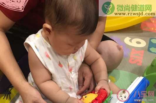 孩子受伤心疼发的朋友圈说说 孩子受伤了妈妈自责感言感慨