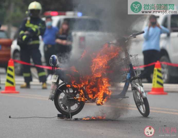 电动自行车着火时不具备灭火条件建议第一时间怎么做 蚂蚁庄园10月19日正确答案