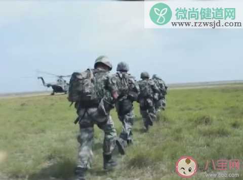 中国空降兵成立70年祝福语致敬空降兵说说 中国空降兵成立70年表白空降兵的话