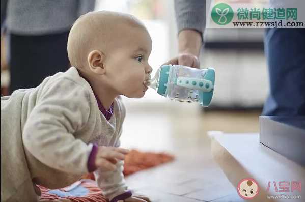 孩子便秘用什么方法缓解比较好 孩子出现便血是怎么回事