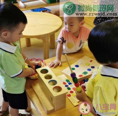 小孩第一天上幼儿园的朋友圈怎么发 孩子幼儿园第一天家长朋友圈说说