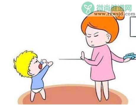 孩子很粘人怎么办 孩子太依