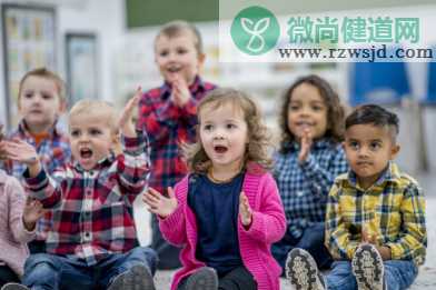 如何帮助快速适应幼儿园 孩子入园的准备