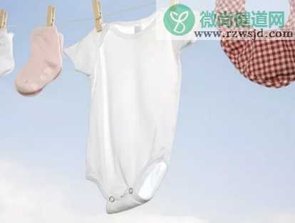 宝宝的衣服你知道怎么洗吗 洗宝宝衣服的正确方法