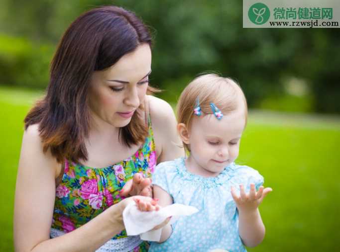 长期用湿纸巾给宝宝擦屁屁好