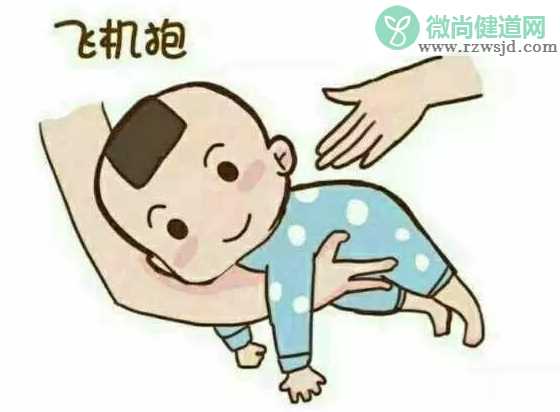 吃奶粉时比吃母乳时放的屁臭吗 消化不良的宝宝爱放臭屁