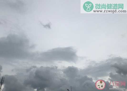 2020狂风暴雨点朋友圈说说 半夜狂风暴雨的心情说说