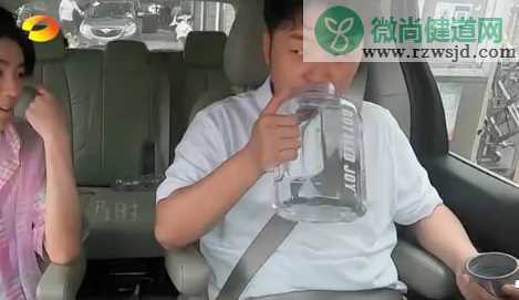 王俊凯同款水壶什么牌子 王