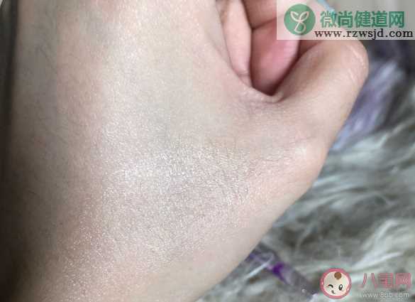 欧珀莱抗皱紧实眼霜好用吗 欧珀莱抗皱紧实眼霜使用感受