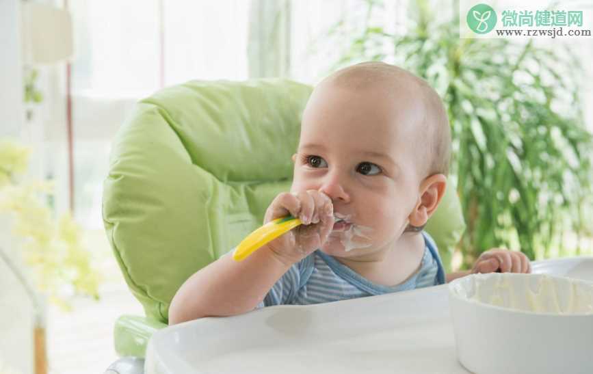 宝宝断奶乳头涂辣椒水有用吗 断奶期间辅食如何增加