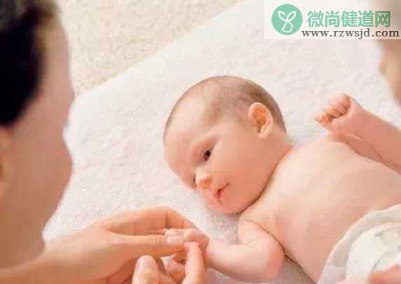 孩子温燥咳嗽小妙招 孩子温燥咳嗽食疗方法