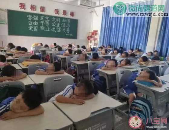 学校强制午托学生趴着睡觉是怎么回事 趴着睡觉对身体有什么影响