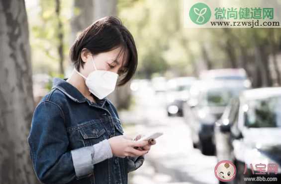 男子出门戴十几层口罩有用吗 戴多层口罩会能隔离新型冠状病毒吗