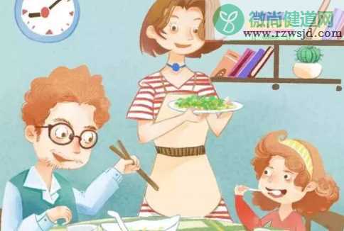 餐桌上怎样给孩子互动 与孩子的餐桌互动方法