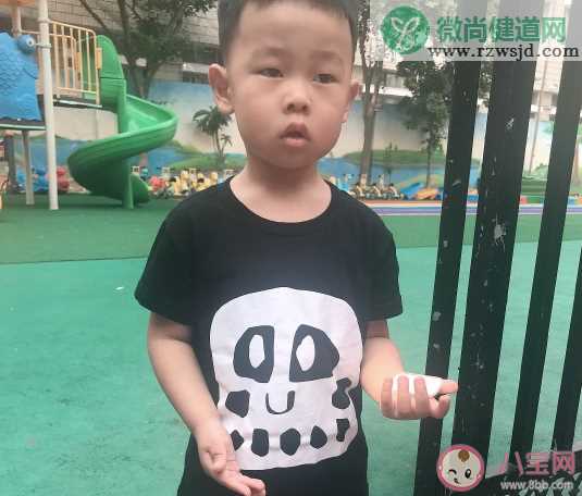 宝宝第一天上幼儿园妈妈心情说说 幼儿园第一天妈妈感言短语