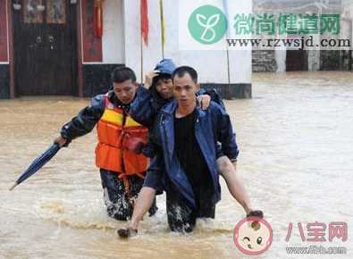 暴雨天气的主要安全风险有哪些 暴雨天气出门要注意