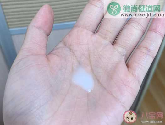 怡丽丝尔水乳含酒精吗 怡丽丝尔水乳好不好吸收