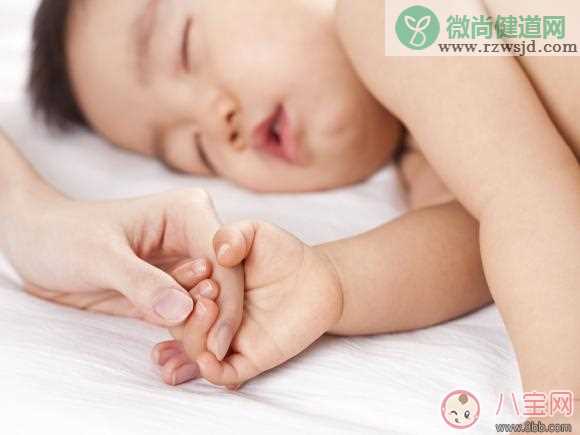 孩子头发热但不发烧什么原因 头发热怎么办