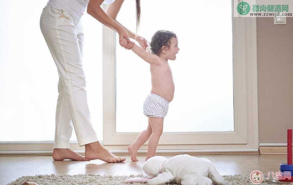 孩子生病大人的心情短语说说   担心孩子生病的句子说说朋友圈