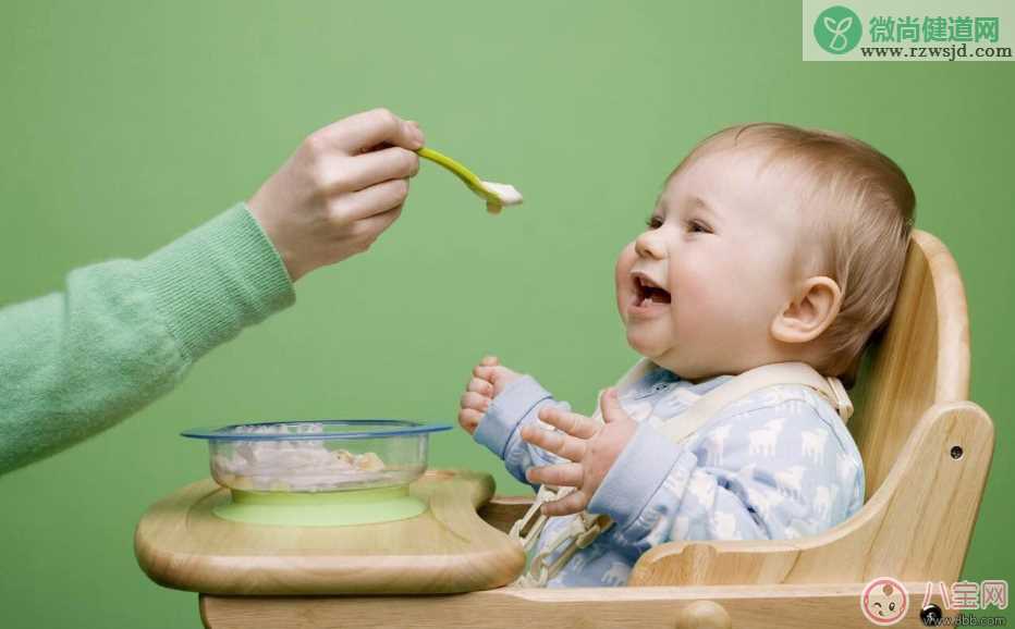 怎样判断宝宝是积食发烧  婴儿积食发烧怎么办