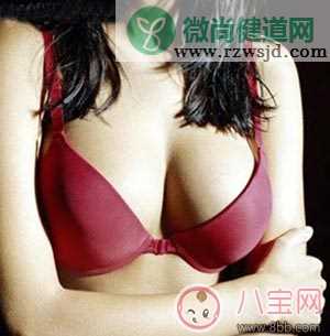 男人为什么喜欢看乳沟 男人看到乳沟是什么反应