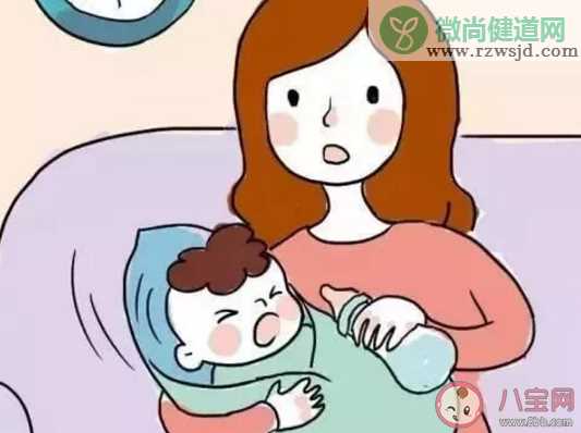 给孩子用奶瓶多久比较好 过度使用奶瓶有什么影响