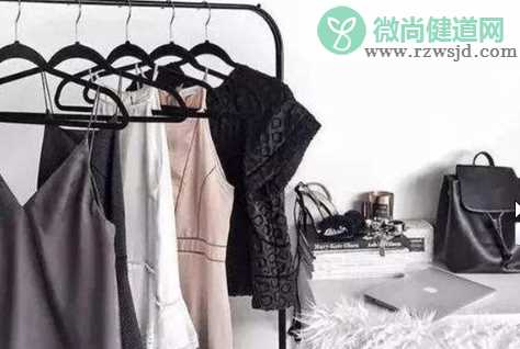 新衣服用冷水还是温水泡好 新衣服用什么水泡好