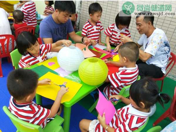 2019迎中秋节幼儿园活动简讯精选 幼儿园中秋节活动报道稿范文集锦