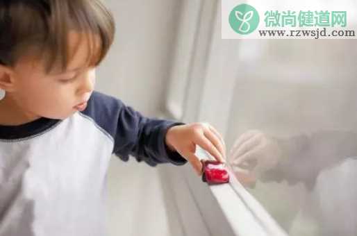 哪些家庭容易养出说话晚的孩子 孩子说话晚的原因