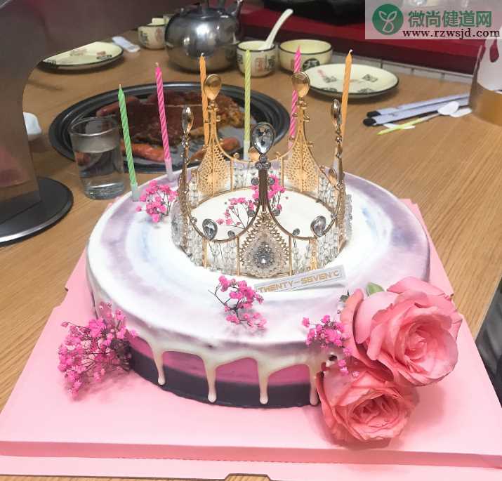 给闺蜜的生日祝福暖心的话 祝闺蜜生日快乐发什么好