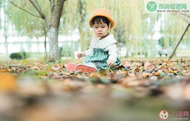 女儿很乖很懂事的说说朋友圈 女儿懂事了妈妈感慨句子