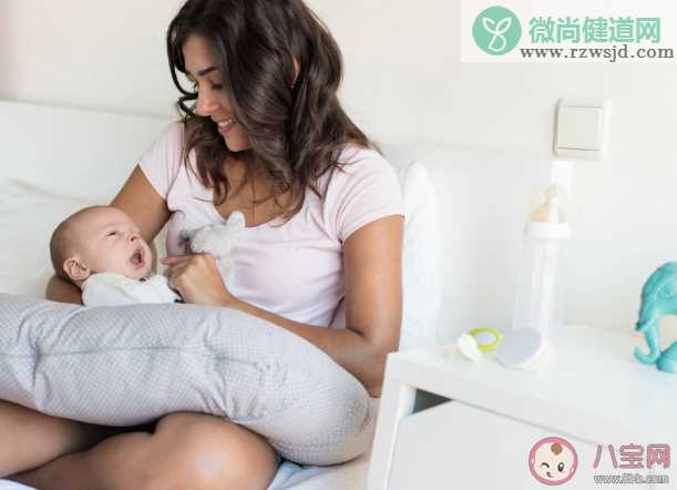 为什么要坚持6月龄内纯母乳喂养 母乳中有哪些有益成分