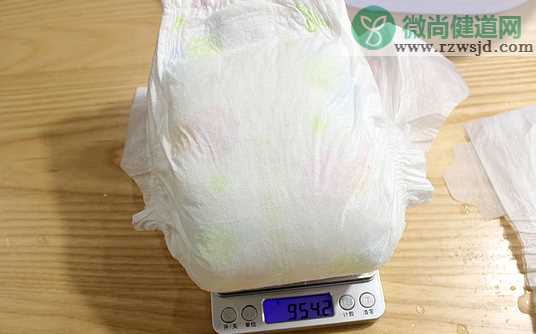 花王尿不湿国行版和S版哪个好 国行版和S版对比测评