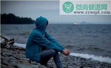 和交往俩年以上的人分手是什么感受 交往俩年以上分手有什么感受