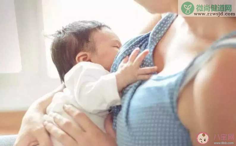 哺乳期漏奶正常吗 哺乳期为什么会漏奶