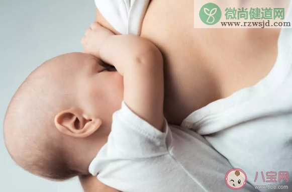 隆胸的乳房可以喂奶吗 ​做过隆胸手术喂奶要注意什么