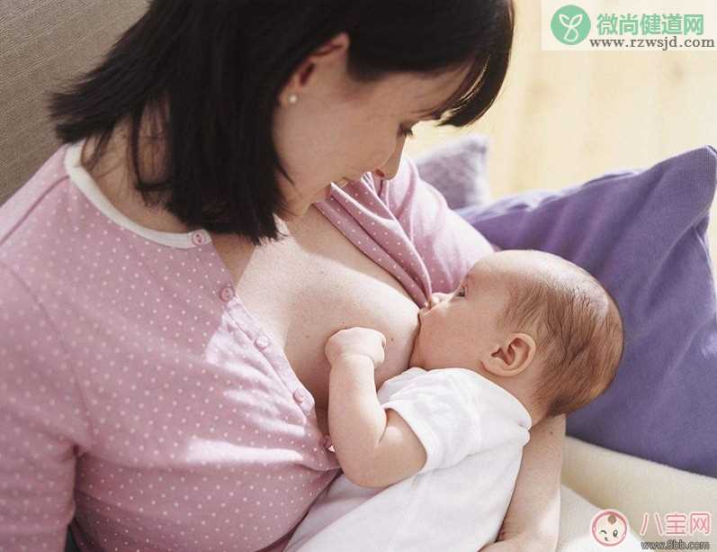 婴儿爱咬乳头的原因 幼儿爱咬乳头如何纠正