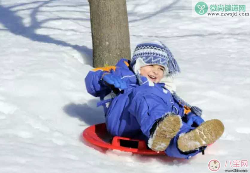 小孩学滑雪的最佳年龄 孩子几岁学滑雪比较好