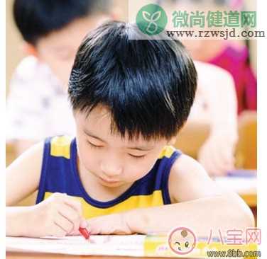 小孩子驼背怎么纠正 有哪些方法