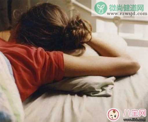 2018冬天睡不醒说说朋友圈  早上闹钟响后睁不开眼带图说说朋友圈