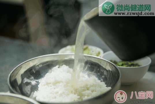 宝宝吃汤泡饭好不好 宝宝吃汤泡饭会对消化有影响