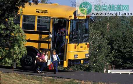 潮州3岁女童遗留校车内窒息死亡怎么回事 如何选择靠谱幼儿园