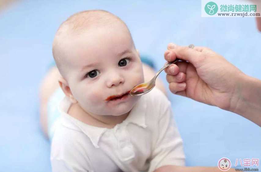 什么时候给宝宝添加辅食比较