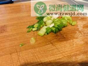 腊味蛋炒饭香喷喷的炒饭细节版