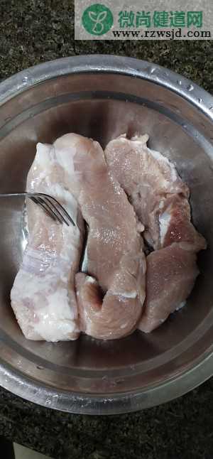 电饭煲蜜汁叉烧肉的热菜家常