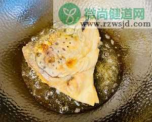 乳色高汤鱼头炖豆腐