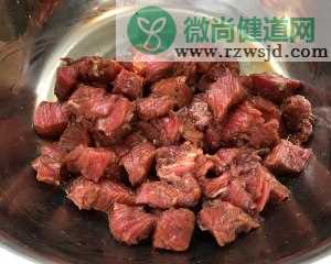 让全家幸福舔盘的牛肉炒乌冬面