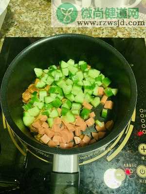 下雨天：可乐鸡翅+秘制炒饭