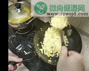 香葱蛋炒饭